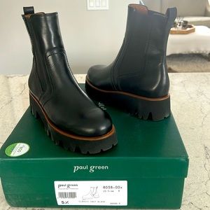Paul Green * NEW * Chelsea ankle boots size 8